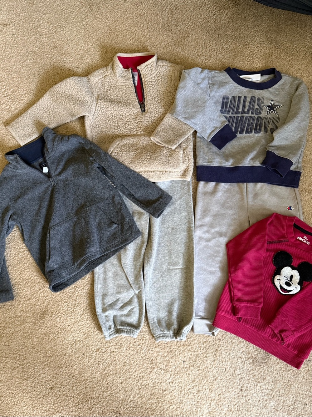 Toddler clothing bundle 3T